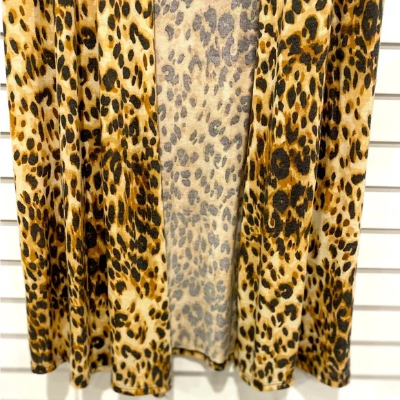 LuLaRoe Leopard Tan Brown Black Animal Print Sleeveless Vest Duster Kimono M - Picture 3 of 7